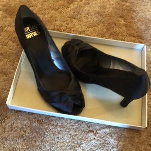 Black open toe dress heels